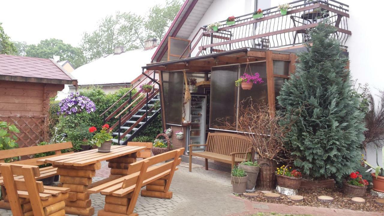 Pokoje Goscinne Renata Knitter Komnino Extérieur photo